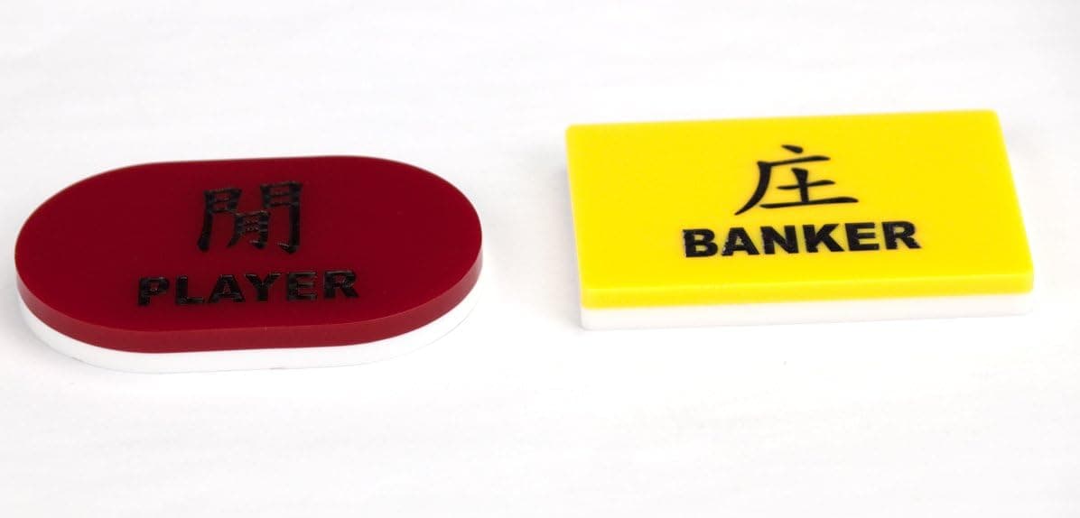 Brybelly Double Sided Engraved Baccarat Player and Banker Plaque Set - Includes 5 Bonus Dice!