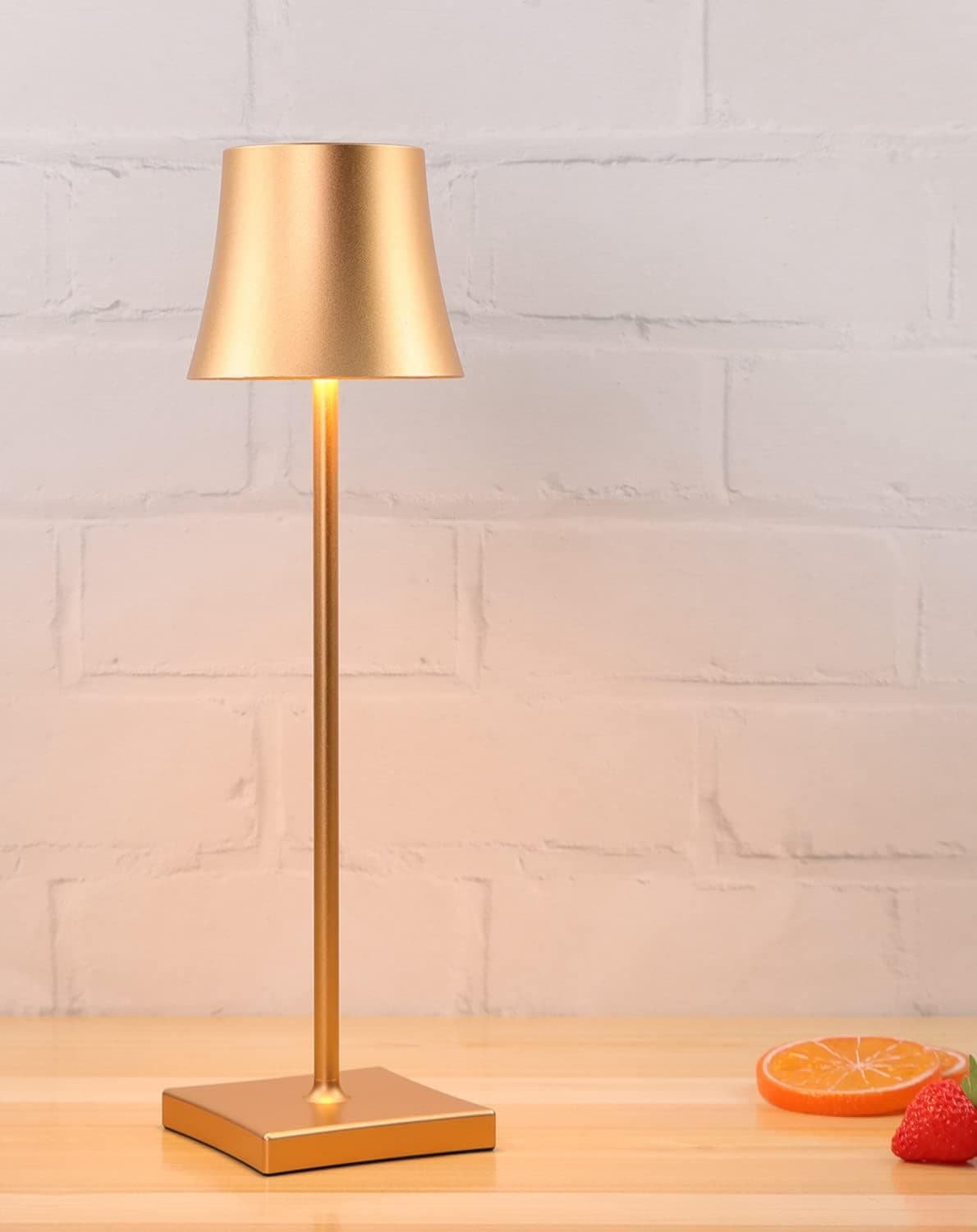 Cordless Table Lamp Rechargeable, IP54 Waterproof Battery Operated Table Lamp with Touch Switch, Design for Indoor and Outdoor, Bedroom, Restaurants, Buffet, Bars, KTV, Gold