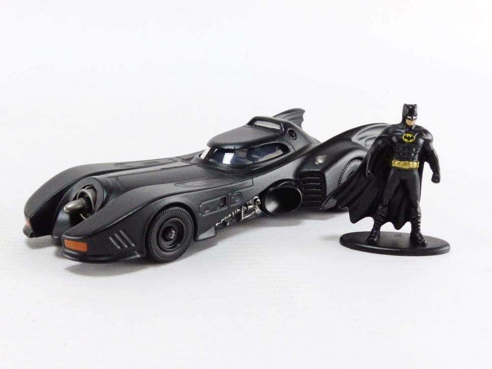 Jada Toys DC Comics 1:32 1989 Batmobile Die-cast Car with Batman Figure, Toys for Kids and Adults (JadaToys31704) , Black
