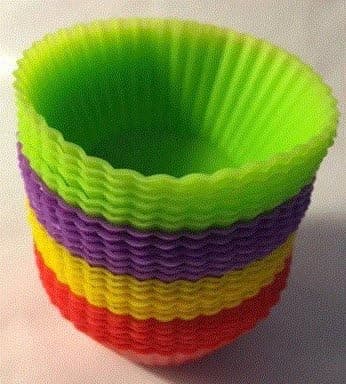 Grandma Reusable Baking Cups - Non Stickable - Made From 100 % Silicone - 24 Cups - Good for Baking Cupcakes & Muffins