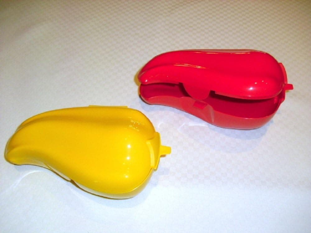 Tupperware Chili Pepper Fruit Locker Twin Set NEW Yellow Red