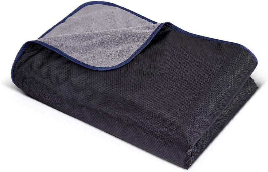 Easthills Outdoors Mammoth Waterproof Blanket Warm Polar Fleece Great for Camping, Outdoor Festival, Beach, Stadium and Picnic Use - Extra Large All Weather Thick Throws Blanket