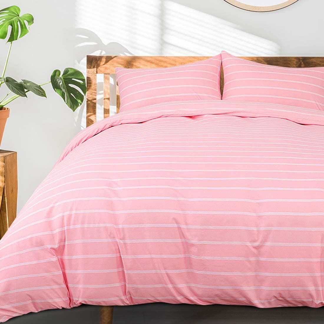 PiccoCasa Striped Duvet Cover Sets, Brushed Microfiber Soft Comforter Cover Bedding Set (No Duvet) with Stripes Pattern Duvet Cover with Zipper Closure and Corner Ties (Full, Pink)