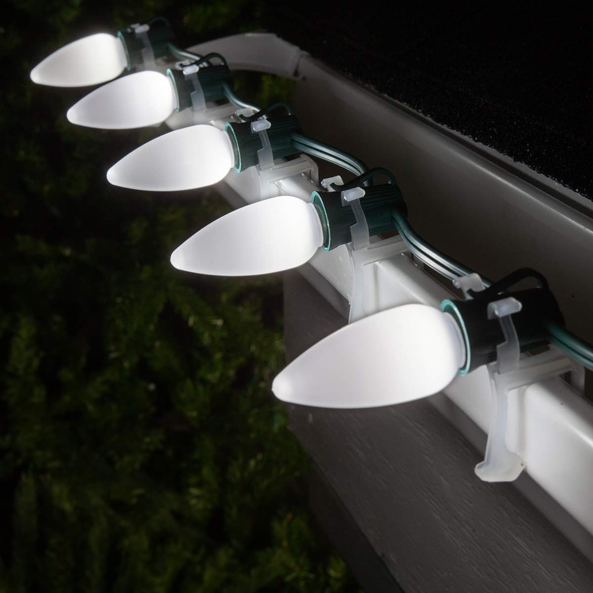 C9 OptiCore LED Commercial Outdoor Christmas Lights – Heavy Duty Christmas String Lights; Green Wire (25 Lights, 25 ft, Cool White Smooth/Opaque)