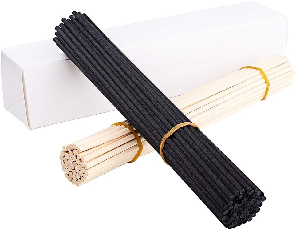 Exquiss 120 Pcs Reed Diffuser Replacement Sticks, 60 Pcs Wood Rattan Reed Sticks(Natural Color) + 60 Pcs Fiber Reed Diffuser Replacement Refill Sticks(Black Color)-10" x 4mm(120, 10" x 4 mm)