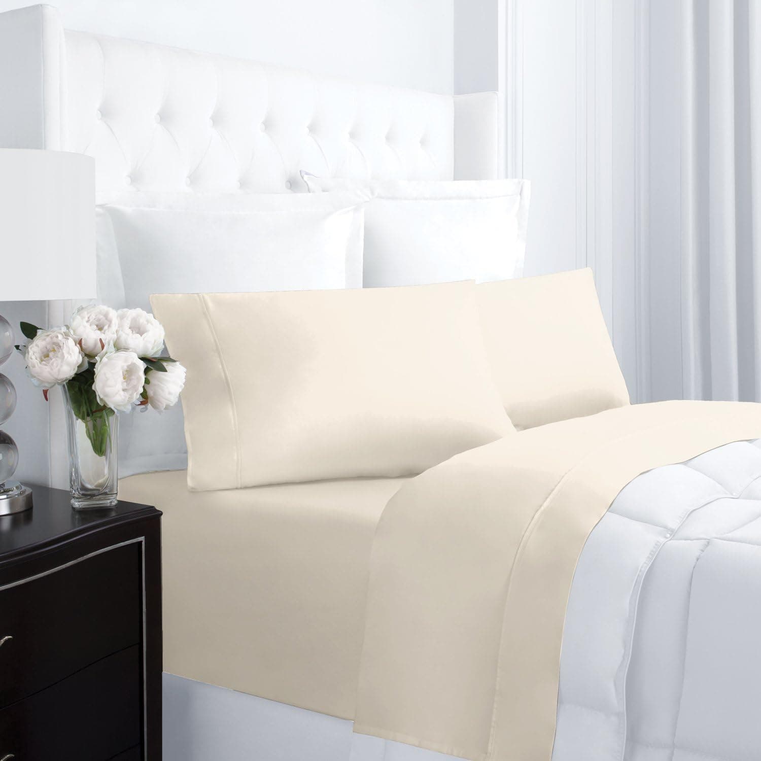 Upper East Collection Egyptian Luxury 300 Thread Count 100% Cotton Long-Staple Combed Pure Natural Sheet Set - Deep Pockets, Sheet and Pillow Case Set - (Queen, Cream)