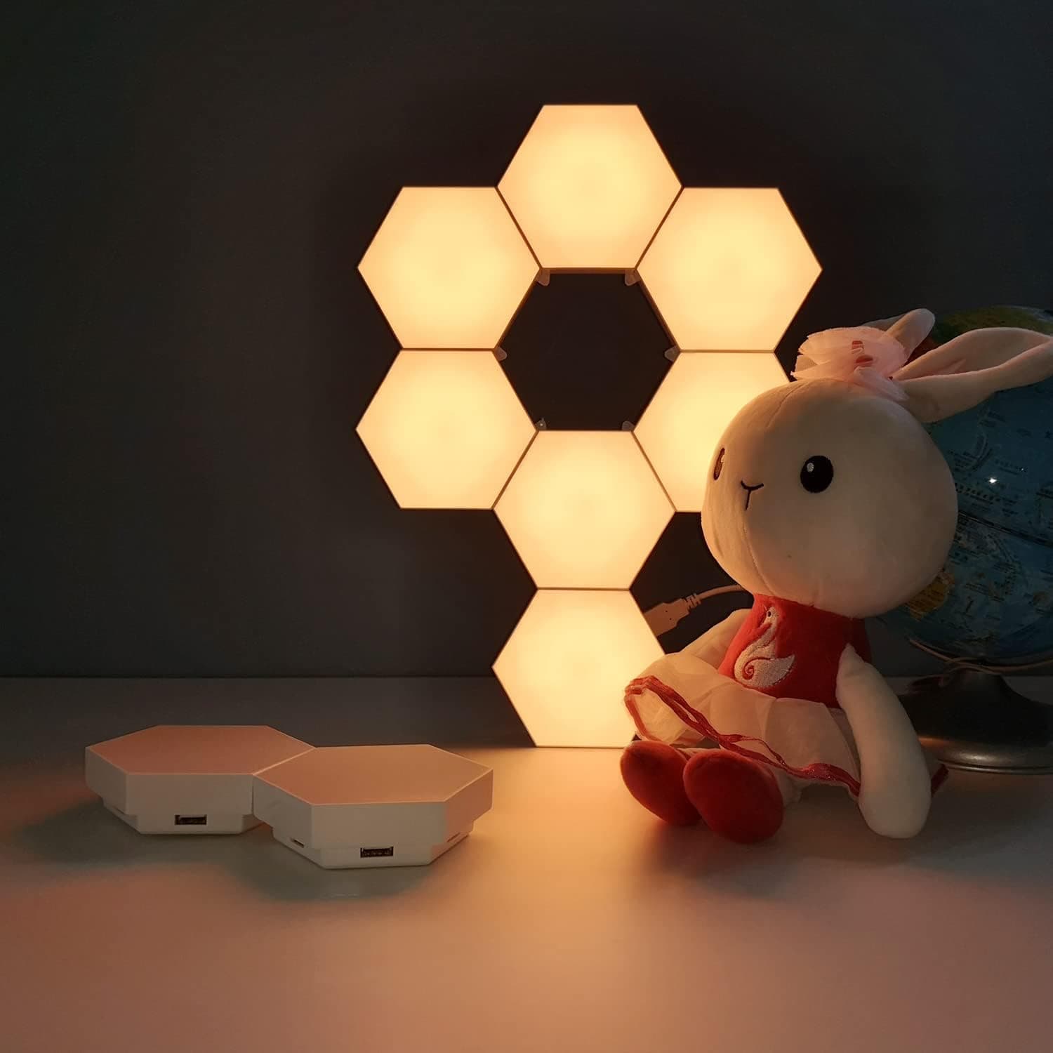 Tehoi Quantum Light Hexagonal Wall Light Touch Sensitive Modular Light DIY Quantum Lights Creative Geometry Assembly LED Night Light for Home Decor (6 Pack with US Adapter)