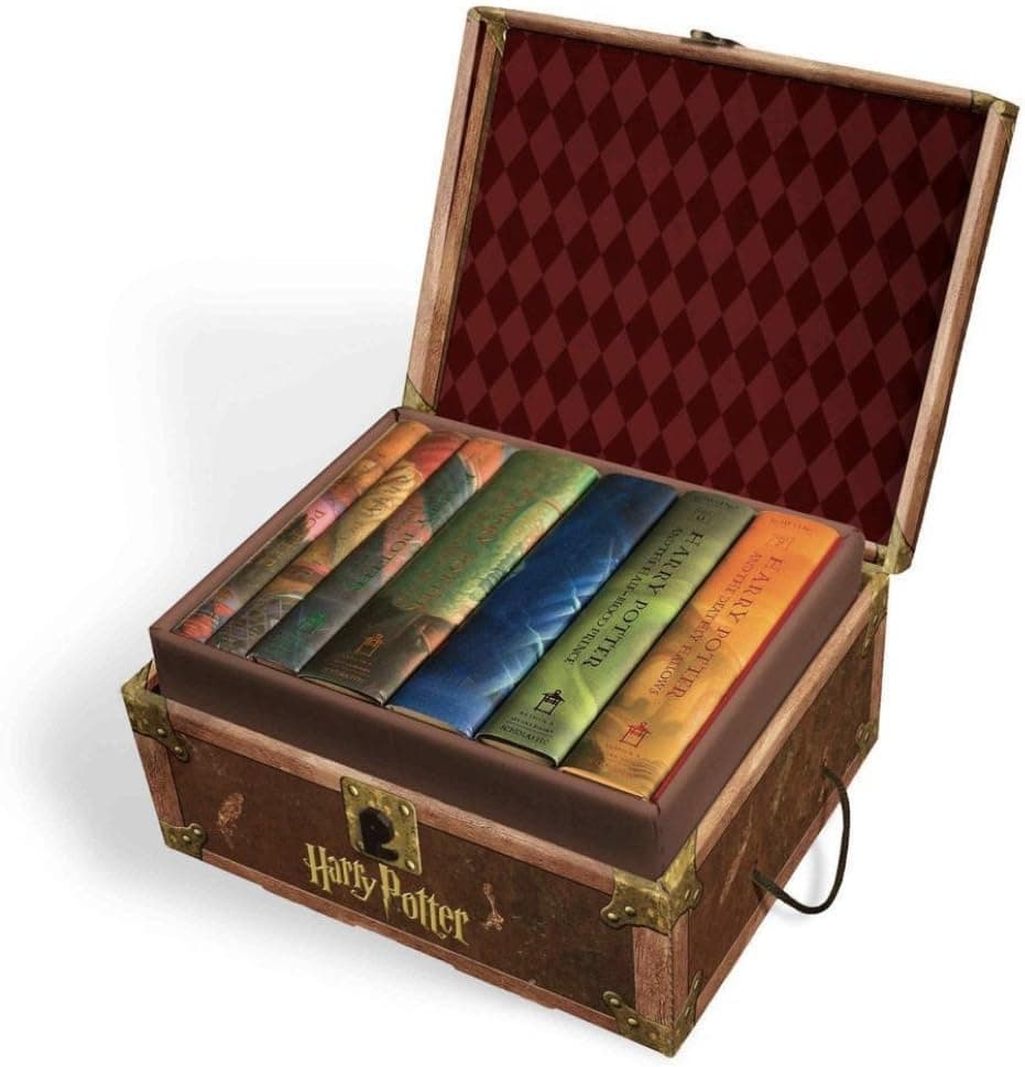 Toy Store - Harry Potter Hardcover Limited Edition Boxed Set: All 7 Books in Chest BRAND NEW - New Arrival