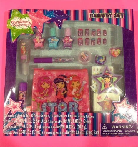 Strawberry Shortcake Beauty Set - Variety of Accessories in Box