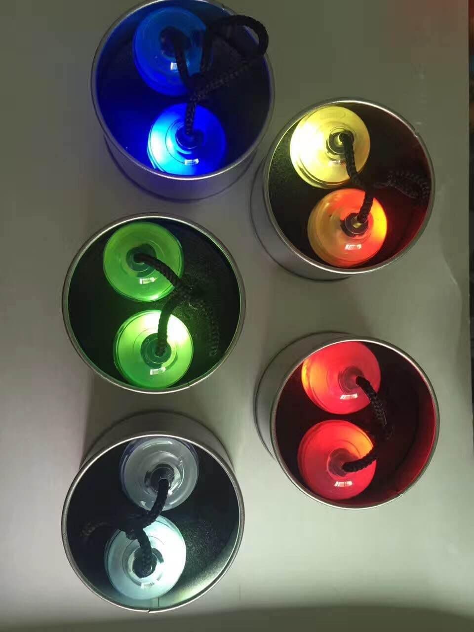 VIVA TECH Finger tip decompression toy, yo yo, Led colorful light, finger Yo Yo, magic beads, decompression gyroscope