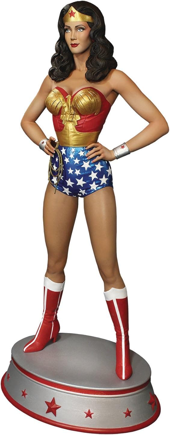 Tweeter Head Wonder Woman: Lynda Carter Maquette Statue