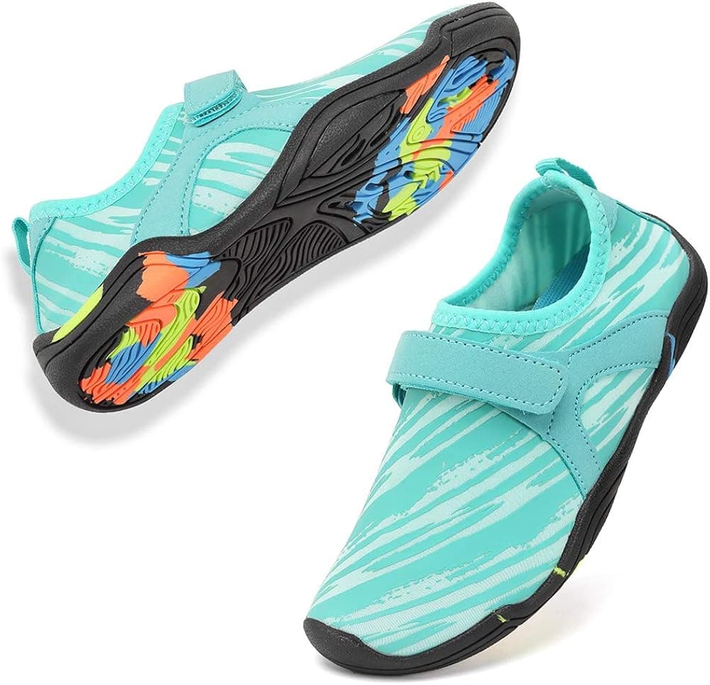 FANTURE Girls & Boys Water Shoes Lightweight Comfort Sole Easy Walking Athletic Slip on Aqua Sock(Toddler/Little Kid/Big Kid) U4JSX002-L.green-33