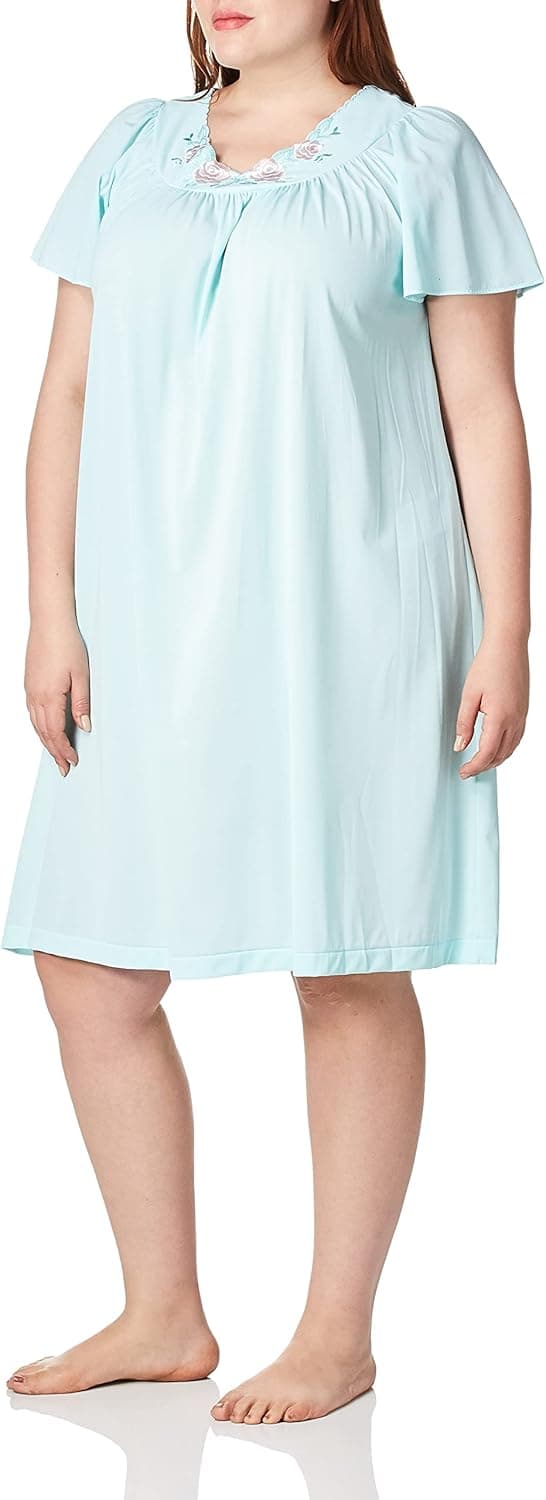 Shadowline Women's Plus-Size Petals 40 Inch Short Flutter Sleeve Waltz Gown