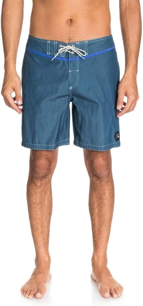 Quiksilver Men's Classic Yoke 18" Boardshort
