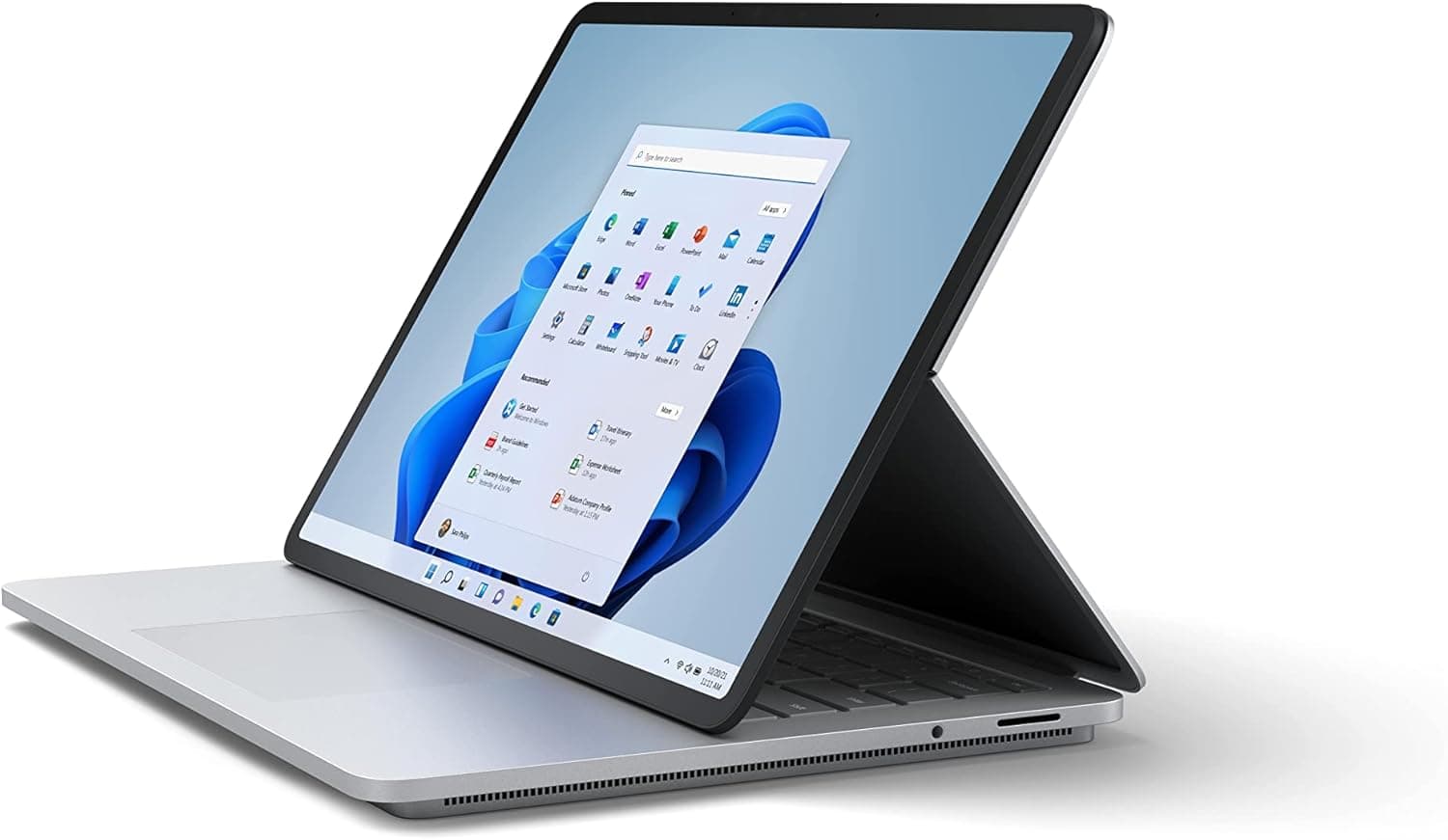 Microsoft Surface Laptop Studio - 14.4" Touchscreen - Intel® Core™ i7 - 32GB Memory - 2TB SSD - Platinum