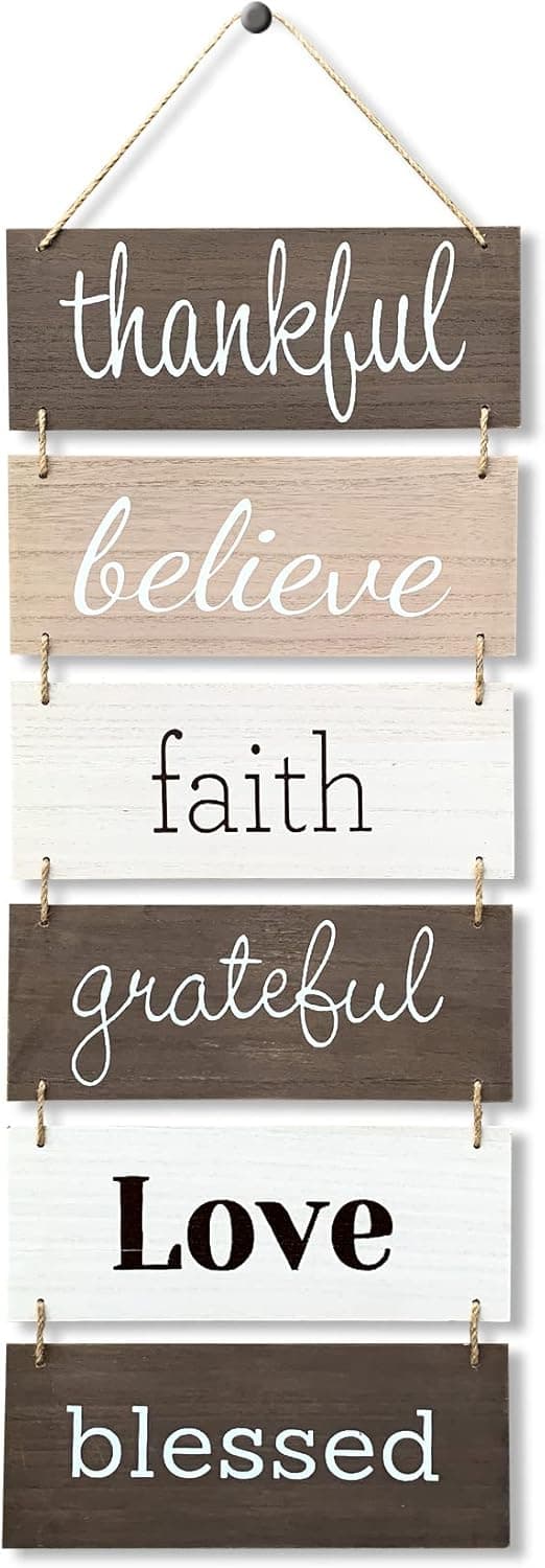 Hanging Family Signs Wall Decor - Welcome Vertical Wall Art Decorations, Rustic Home Farmhouse Decor Living Room, Bedroom, Family, Dining, and Kitchen, Signs for House, Rustic Decorations for Home