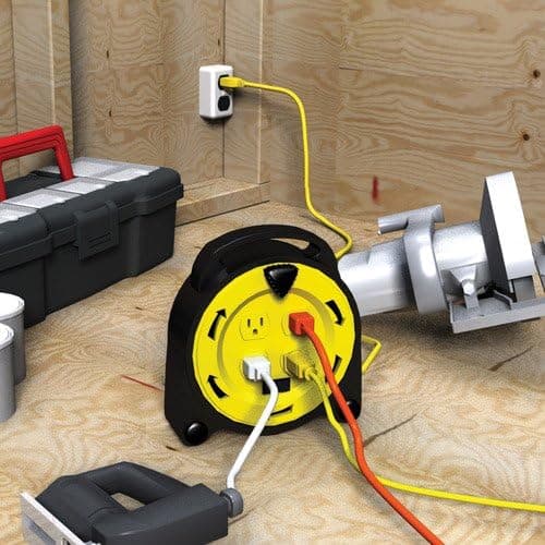 Royal Electric 20-Foot Retractable Extension Cord Reel with 4-Outlets and 13-Amp Circuit Breaker 1625 WATTS