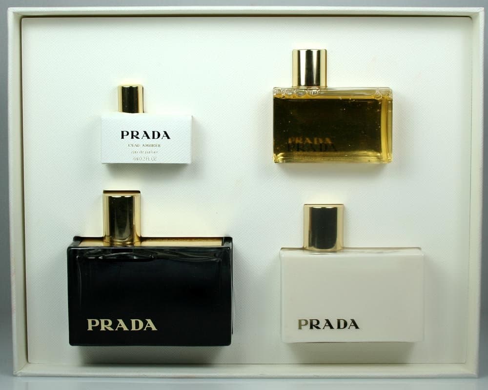 Prada L'Eau Ambree By Prada Set-Eau De Parfum Spray 2.7 Oz & Body Lotion 3.4 Oz & Shower Gel 1.7 Oz & Eau De Parfum .2