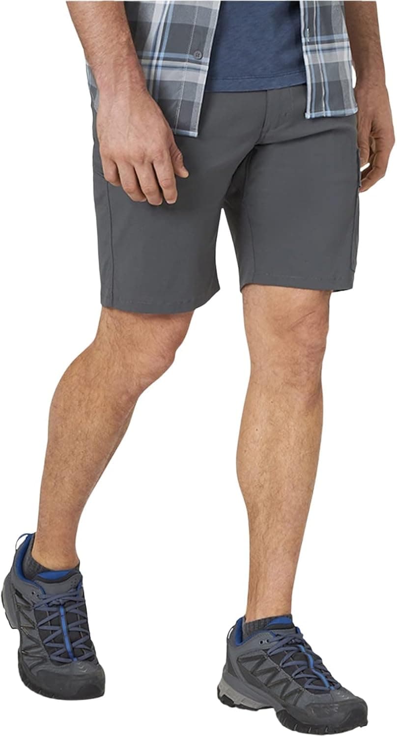 ATG by Wrangler Men's Asymmetric Cargo Short