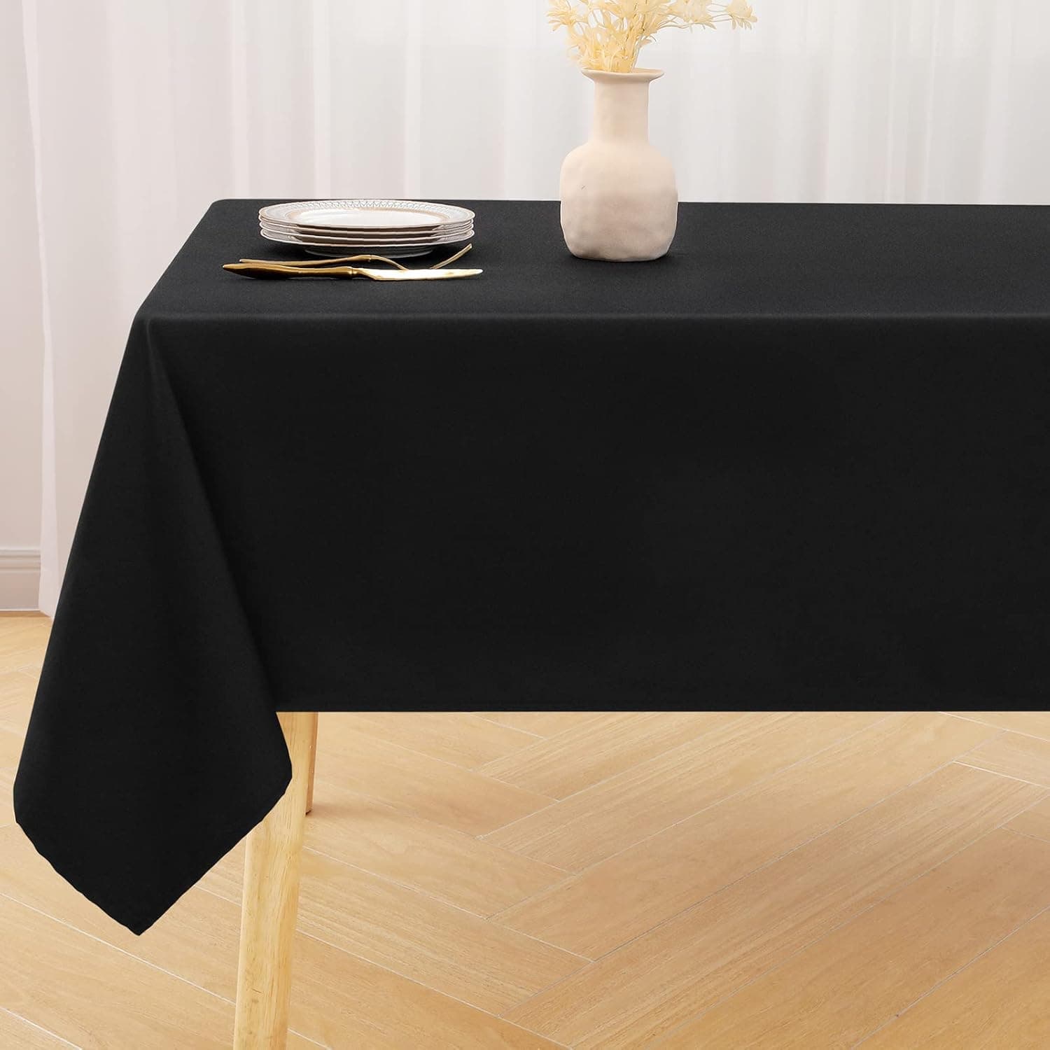smiry Rectangle Table Cloth, Waterproof Polyester Tablecloth for 6 Foot Table, Decorative Washable Fabric Tablecloths for Dining Table, Kitchen, Parties, Outdoor (Black, 60x102)