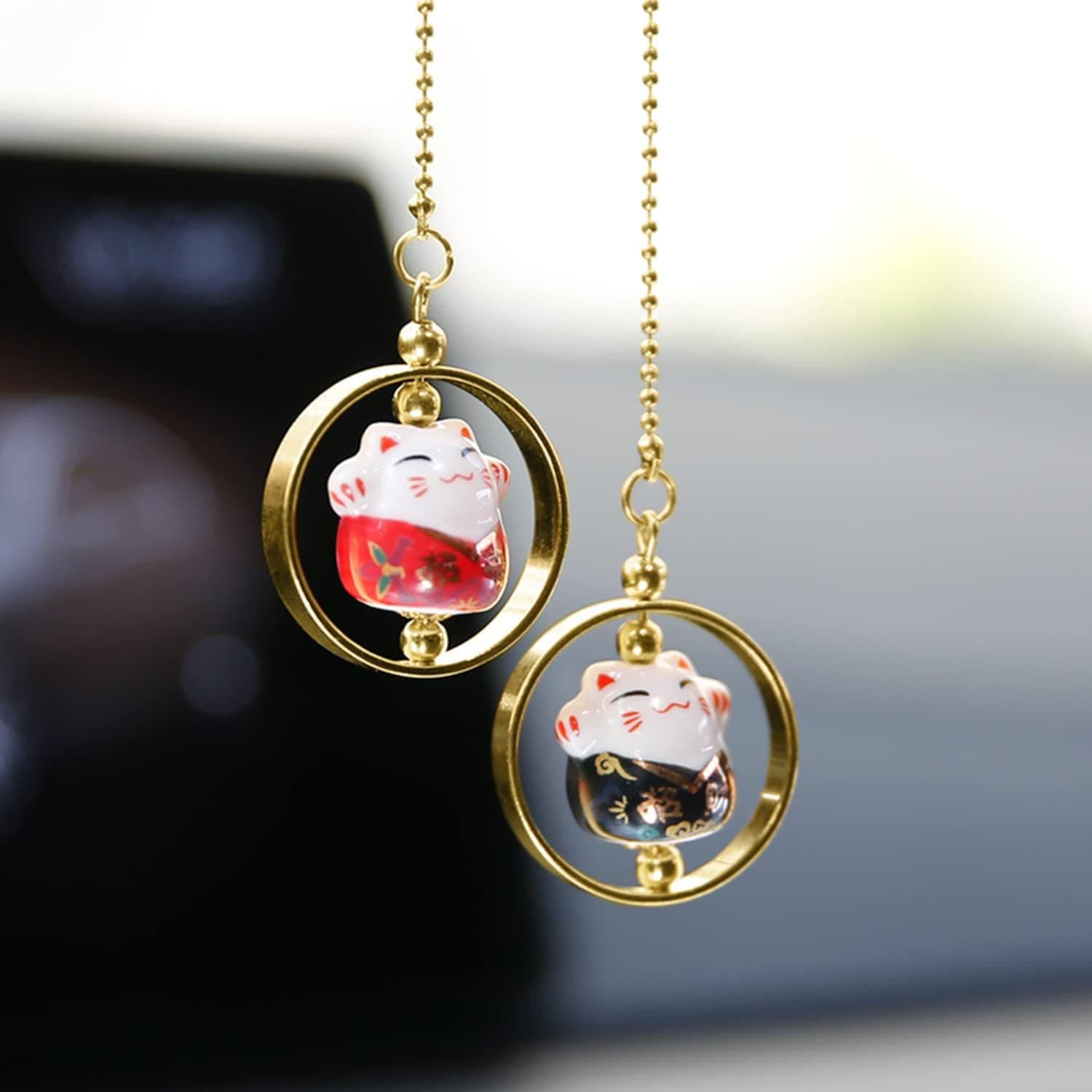 YGMONER Lucky Cat Car Mirror Hanging Ornaments Porcelain Figurine Car Interior Decor Accessories (Black & Red)