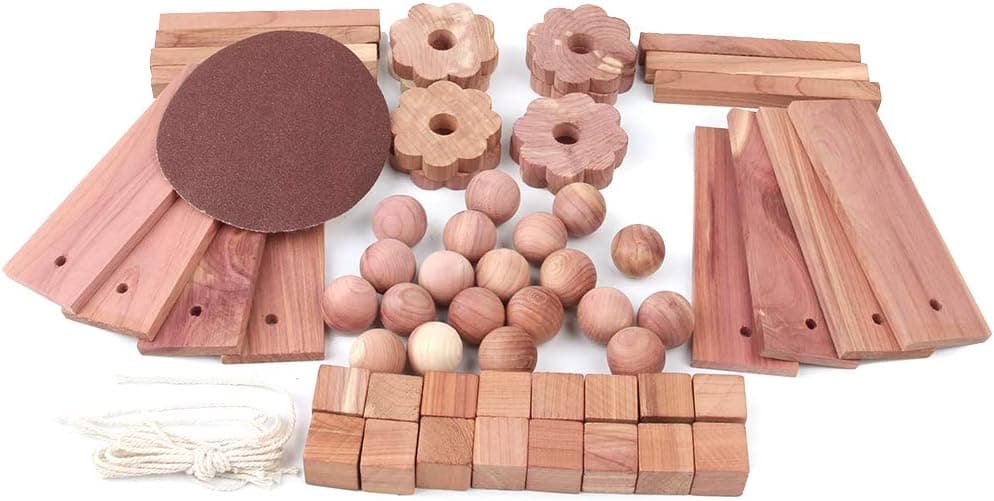 ELUCHANG Cedar Blocks,Cedarwooden Blocks for Hangers,Clothes Protector Storage Accessories,Set of 59