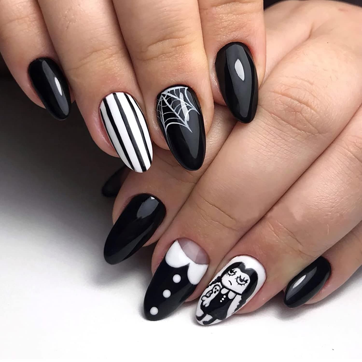 Halloween Fake Nails Short Almond Black Spider Web Press on Nails Full Cover Stick on Nails with Designs Acrylic Nails for Women Girls