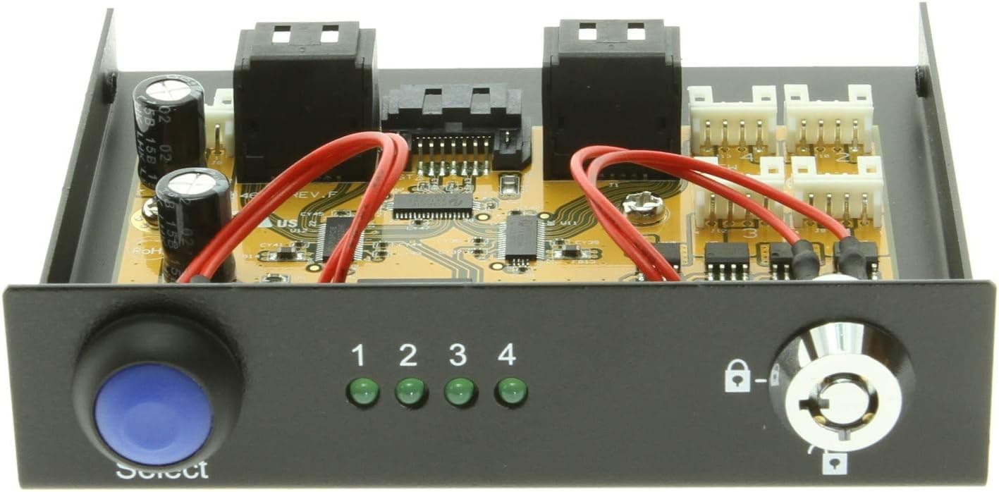 Coolgear 4 Port SATA III Switch 3.5inch Bay Mount Design with KeyLock and LED