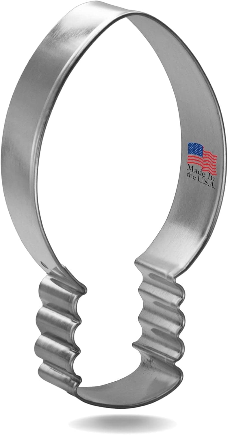 Lightbulb Cookie Cutter 4 in – Made in the USA – Foose Cookie Cutters Tin Plated Steel – Cookie Mold