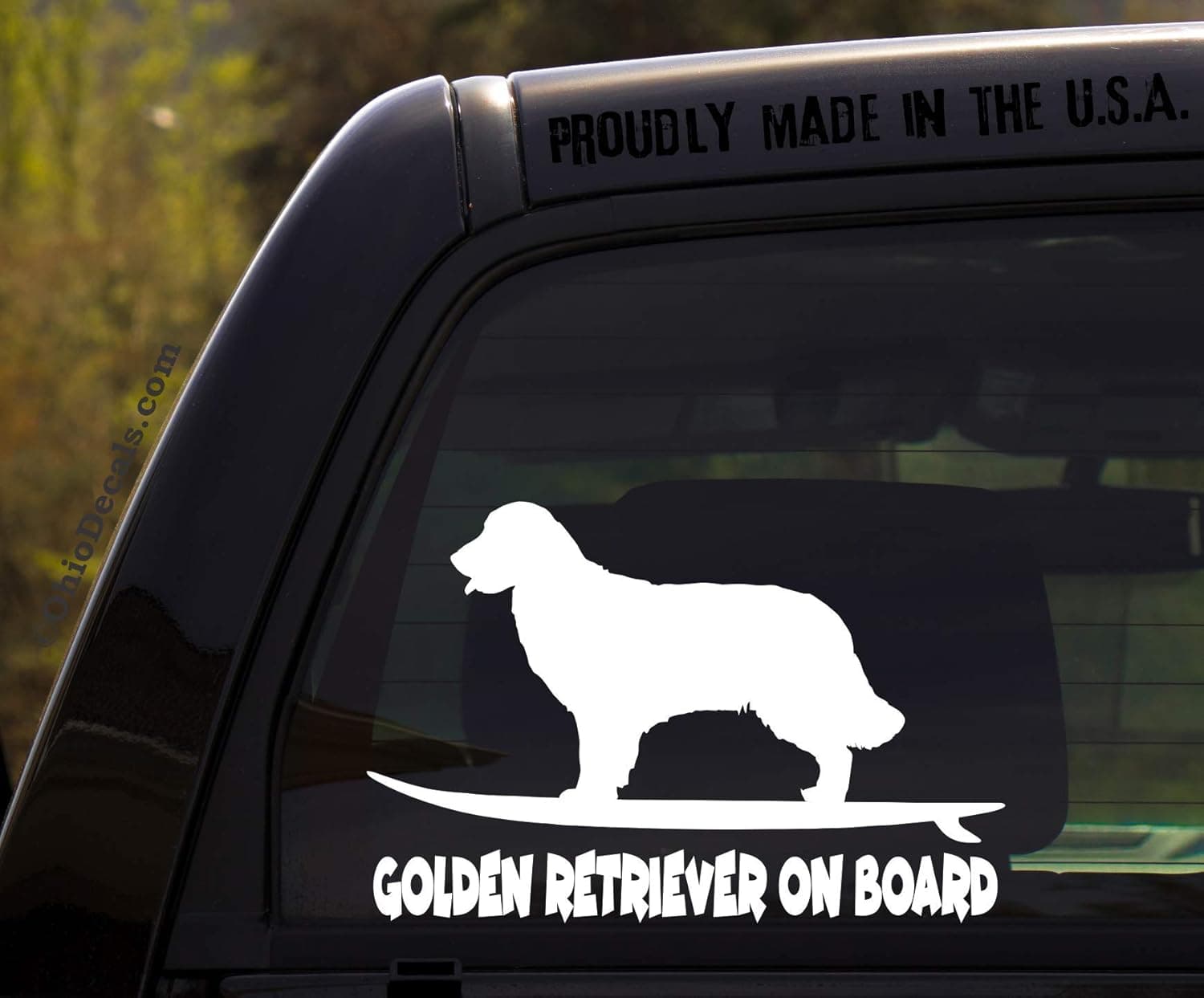 OhioDecals.com Golden Retriever on Board - Funny Dog Breed Decal Sticker for car or Truck Window
