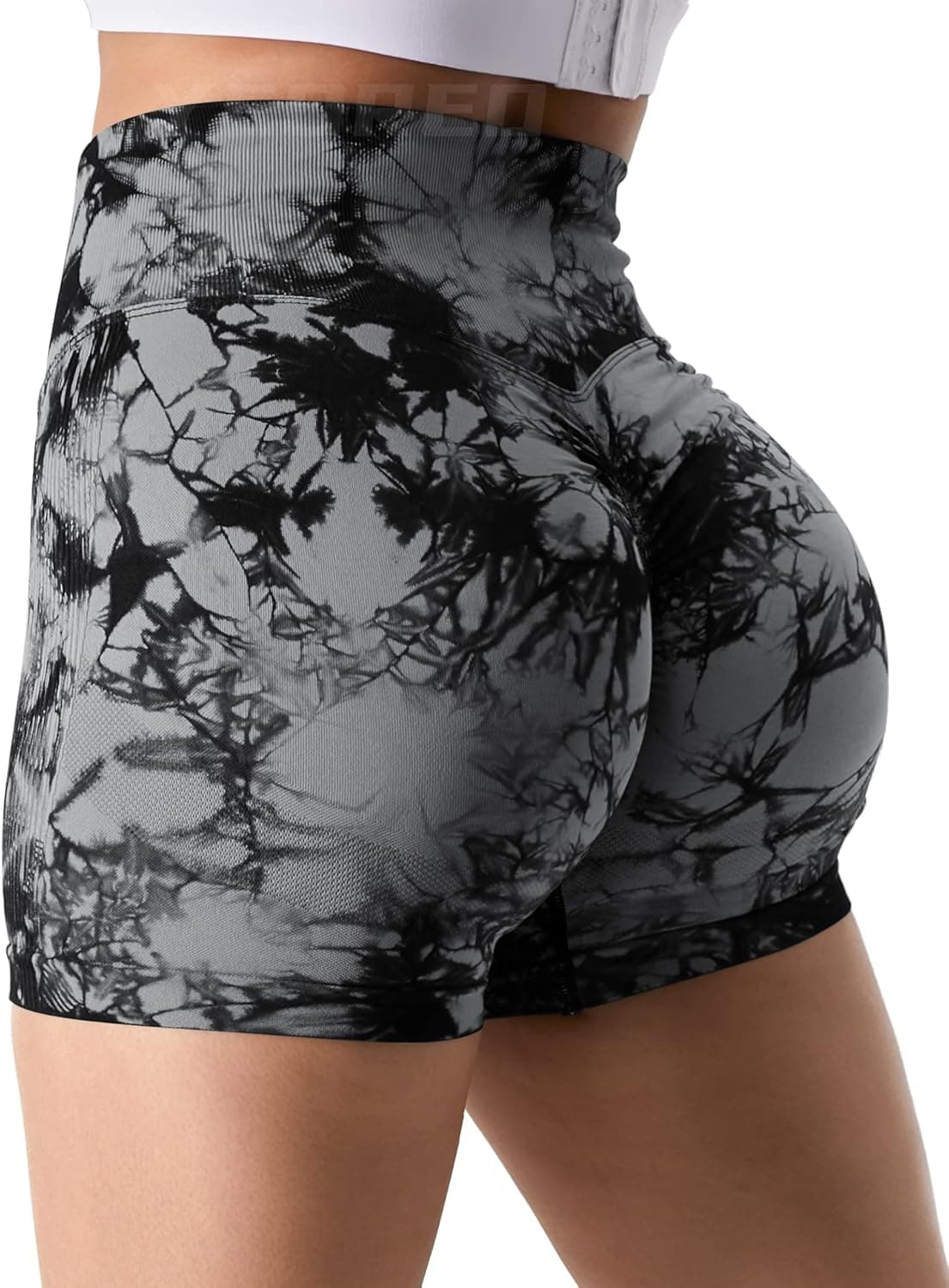 YEOREO Professional Women Workout Shorts 3.6" Scrunch Shorts Seamless High Waisted Contour Gym Yoga Biker Shorts