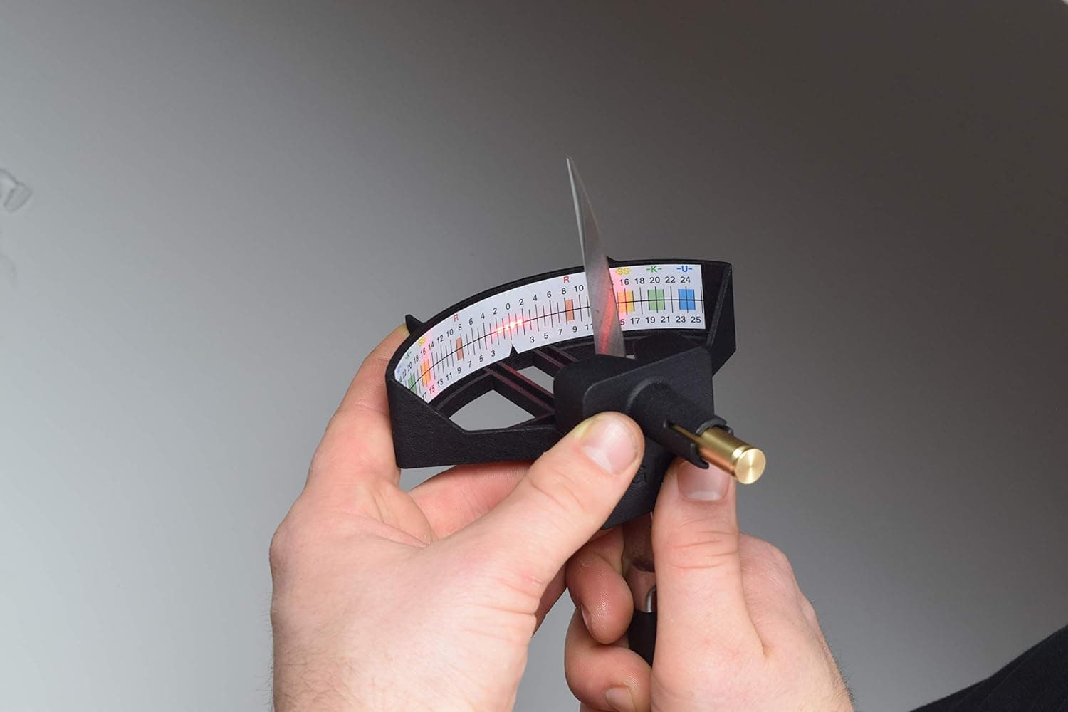Laser Knife Edge Reader- See how sharp your knife is with laser precision