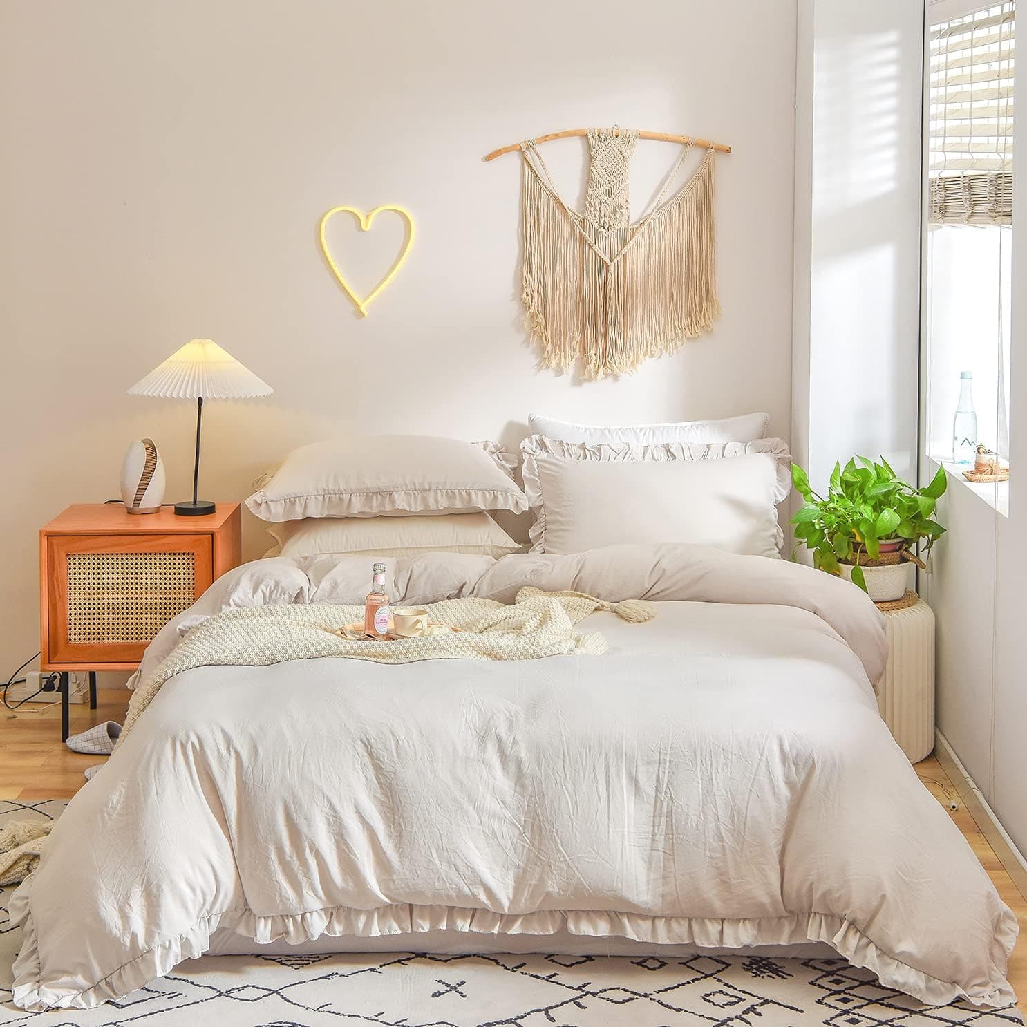 Merryword Cream Grey Duvet Cover Set Ruffled Bedding Set Farmhouse Ruffled Macrame Fringe Soft Beige Grey Bedding Sets King 1 Duvet Cover 2 Pillow Shams (King, Beige Grey)