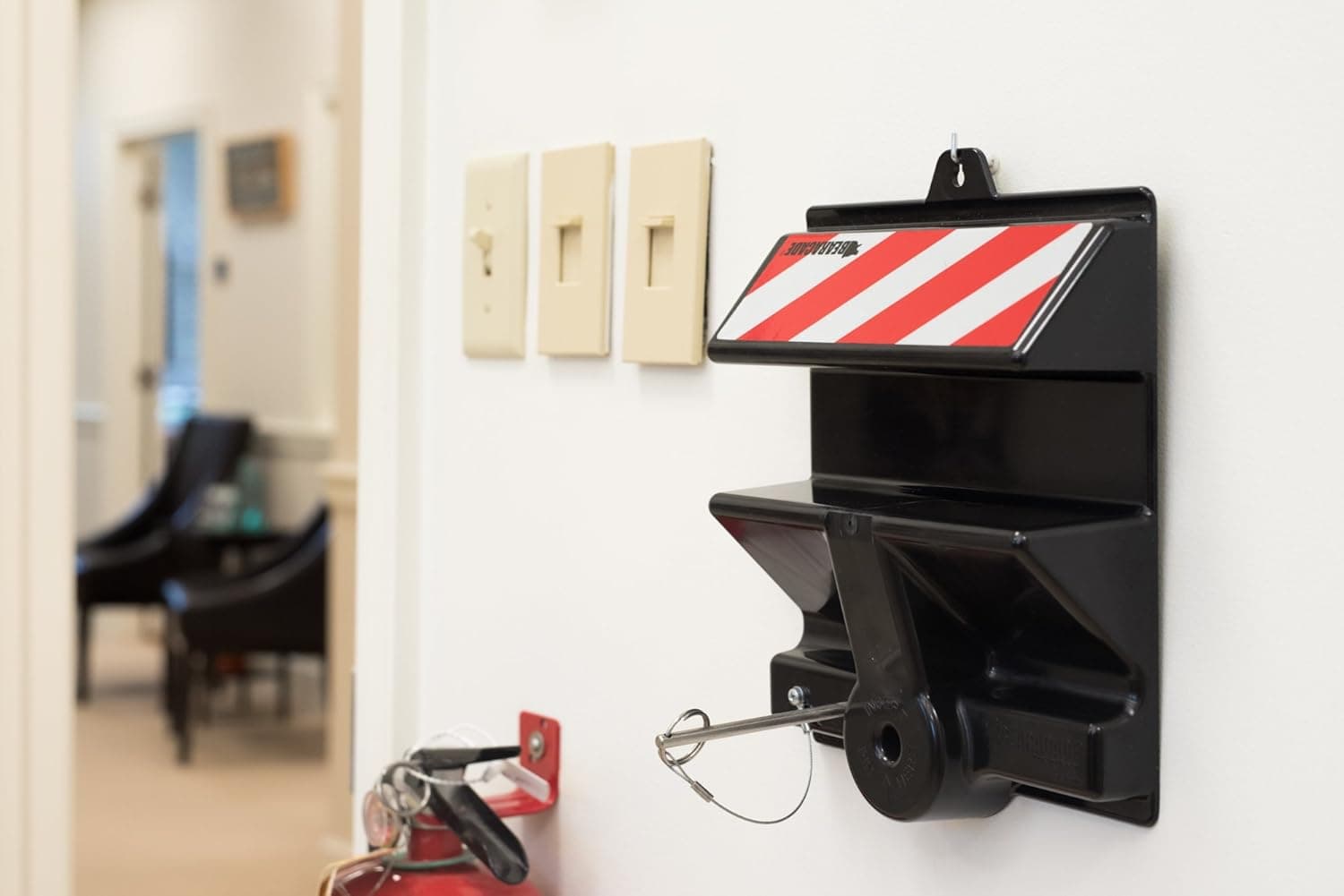 Bearacade Lockdown Response System for Inward and Outward-Swinging Doors