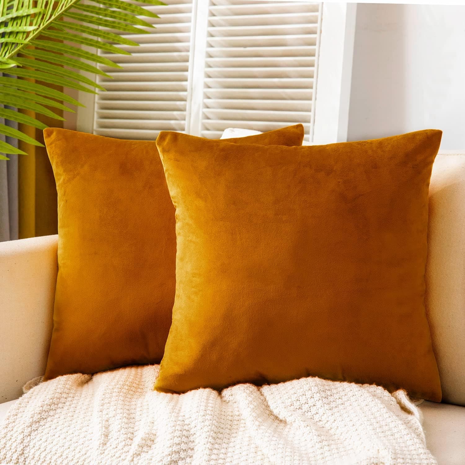 Kerothen Velvet Throw Pillow Covers-18x18 - Orange Throw-Pillow Cover Soft Cozy Solid Decorative Couch Throw Pillows Covers 2 Pack
