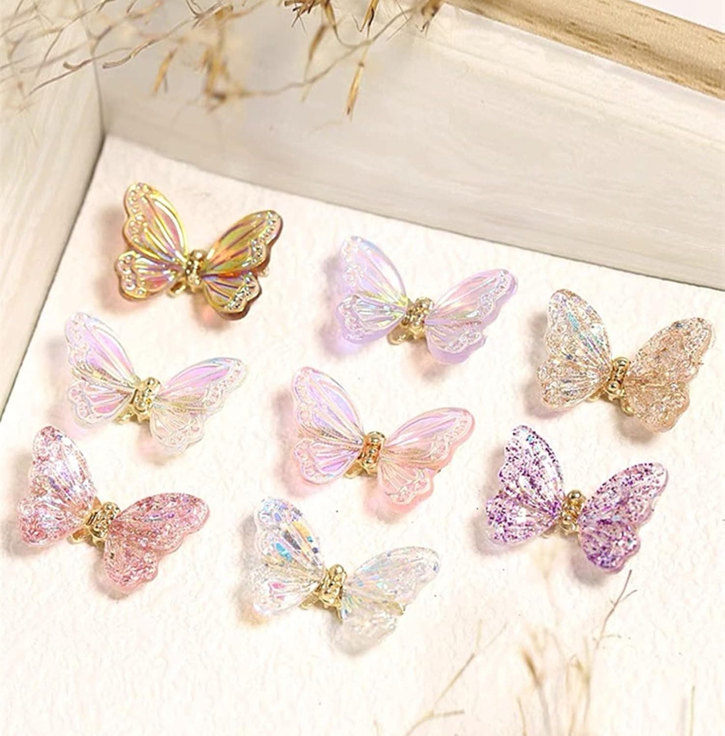TPhaelay 8 Pcs 2021 New 3D Nail Art Butterflies Manicure Art Decoration, 3D Nail Art Spring Flying Butterfly Diamond Butterfly for Nail Art Design Manicure (8 colors)