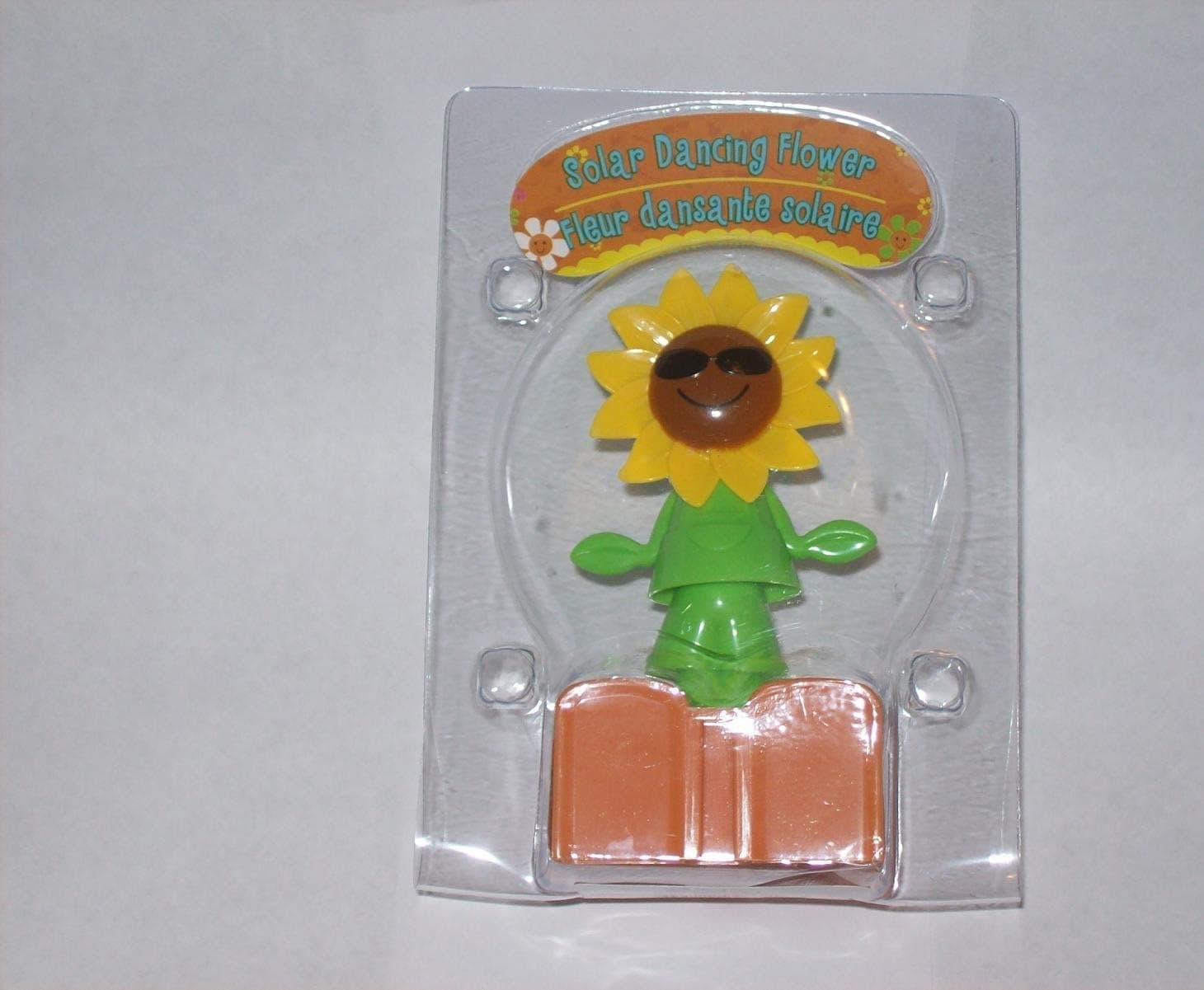 Solar Powered Dancing Connectable Dancing Yellow Flower with Face and Sun Glasses
