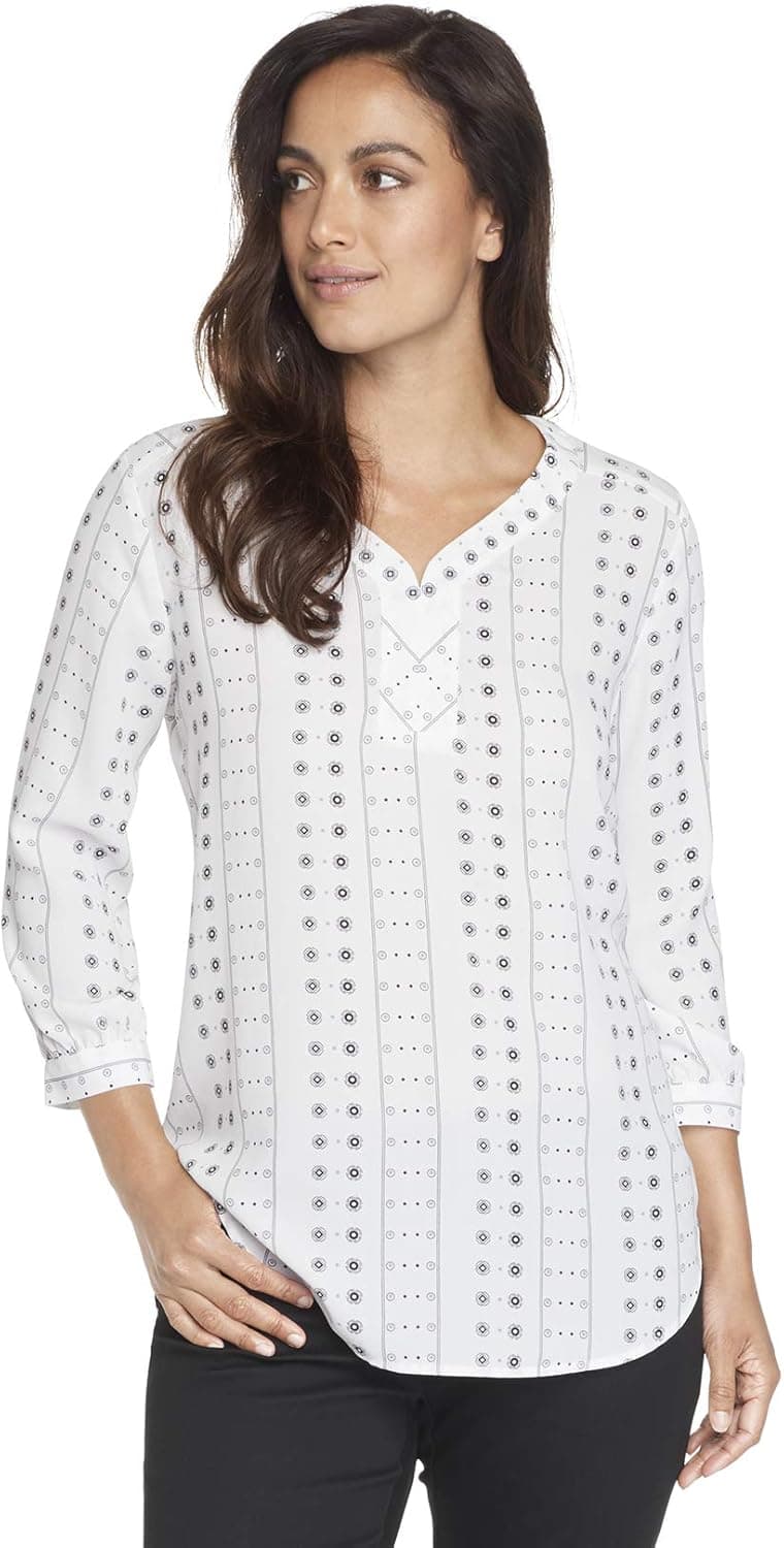 Van Heusen Women's 3/4 Sleeve V-Neck Top