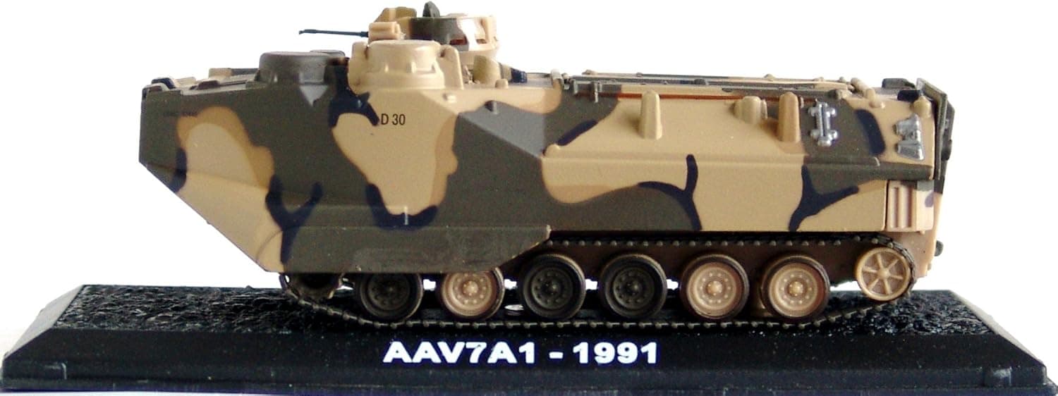 AAV7A1 - 1991 diecast 1:72 model (Amercom CS-42)