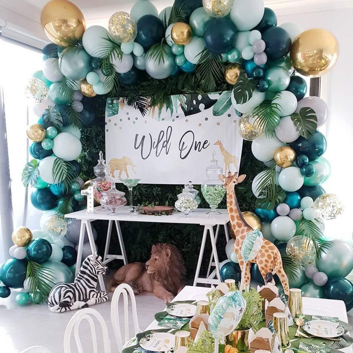 Jungle Safari Balloon Garland Arch Kit - Baby Shower Decorations Boy , Tropical Leaves , Colorful Balloons, Balloon Strip, Green Animal Jungle Birthday Party Decorations, Boys/Girls Tropical Theme,Wild One Party Supplies(167pcs)