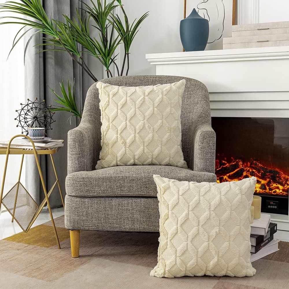 LANANAS Decorative Square Throw Pillow Covers Set Super Soft Luxury Faux Fur Pillow Case Cover for Sofa Living Room 18 x 18 Inch Pack of 2 (18"x 18", Pack of 2, Cream Beige)