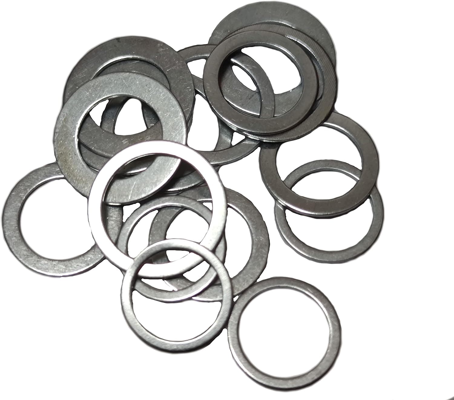 16pcs Saw Blade Bushing Set Saw Blade Adapter Ring, Angle grinder inner aperture conversion gasket,1 Inch to 20 mm, 1 Inch to 5/8 Inch, 7/8 Inch to 5/8 Inch, 20 mmto 5/8 Inch,4 per Model