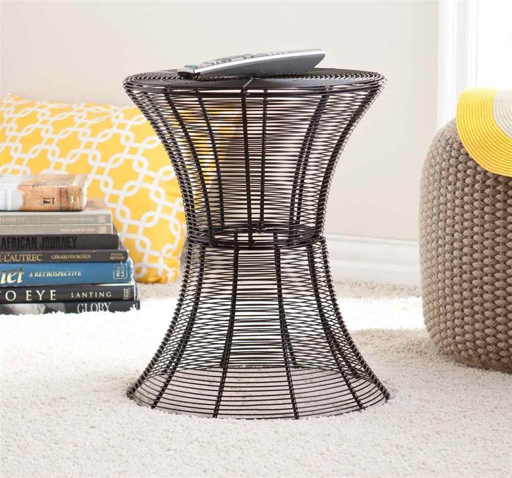 Indoor/Outdoor 18.5" Round Metal Accent Table - Black