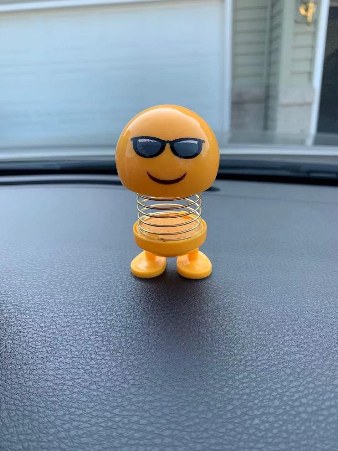 N9 Shaking Head Toys Car Ornaments Bobblehead Nod Dolls Cute Cartoon Funny Wobble Head Robot Lovely Car Dashboard Decor Auto (Cool) Yellow