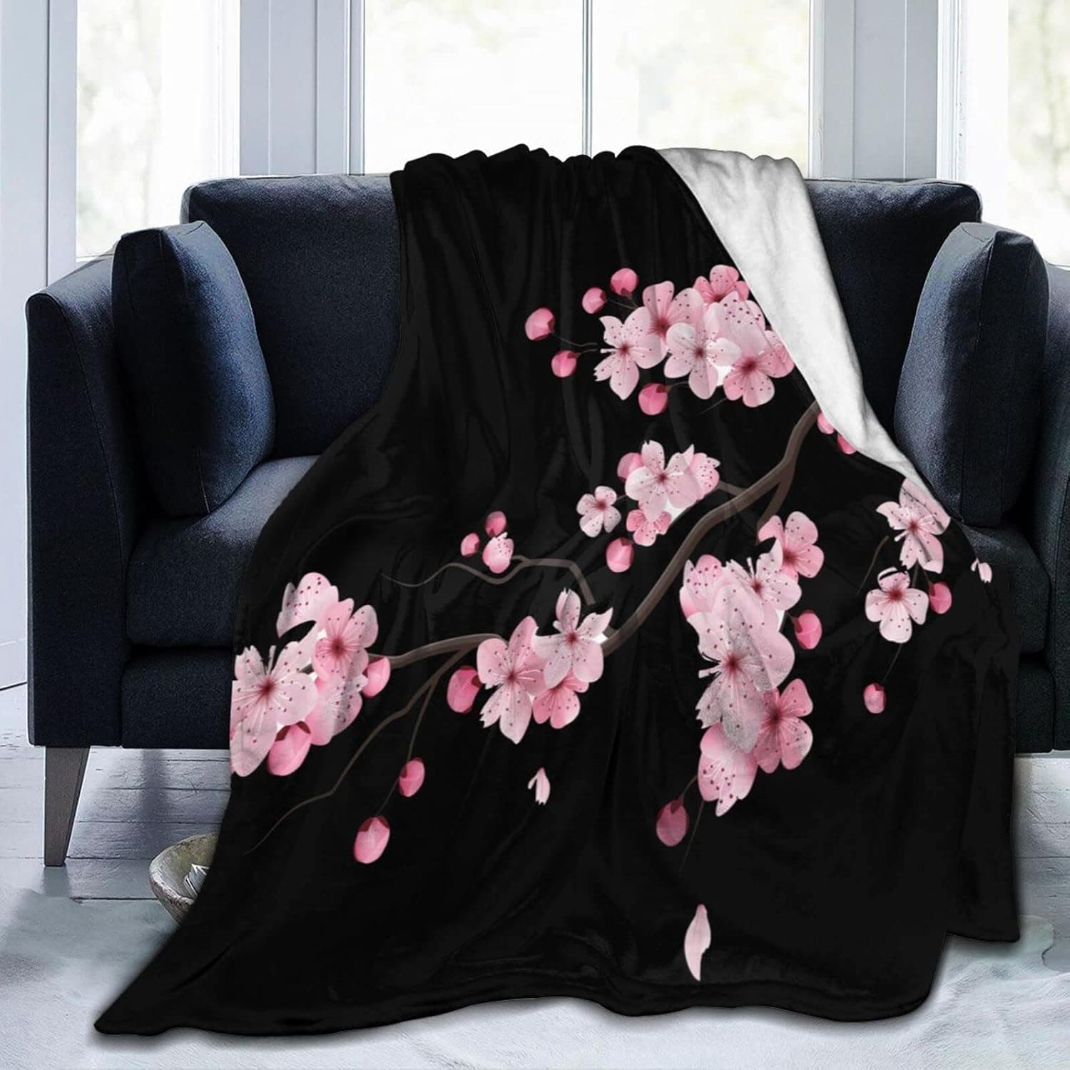 Zoyen Japanese Cherry Blossoms Throw Blanket Soft Lightweight Throw Blanket for Home Office Couch Sofa 80"x 60"