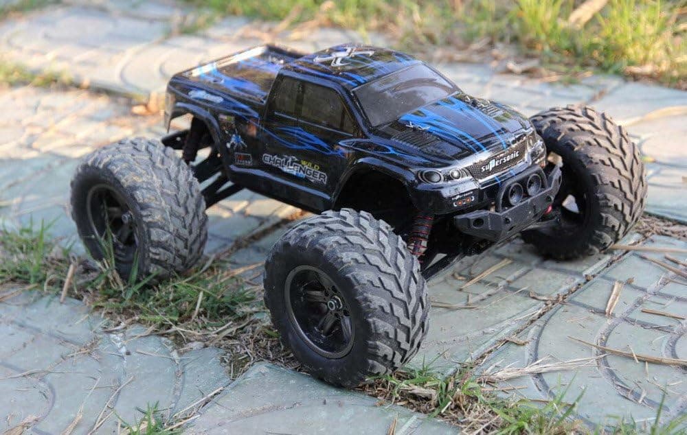 FMTStore 1/12 Scale Electric RC Car Offroad 2.4Ghz 2WD High Speed 33+MPH Remote Controlled Car Truck (Color: Assorted)