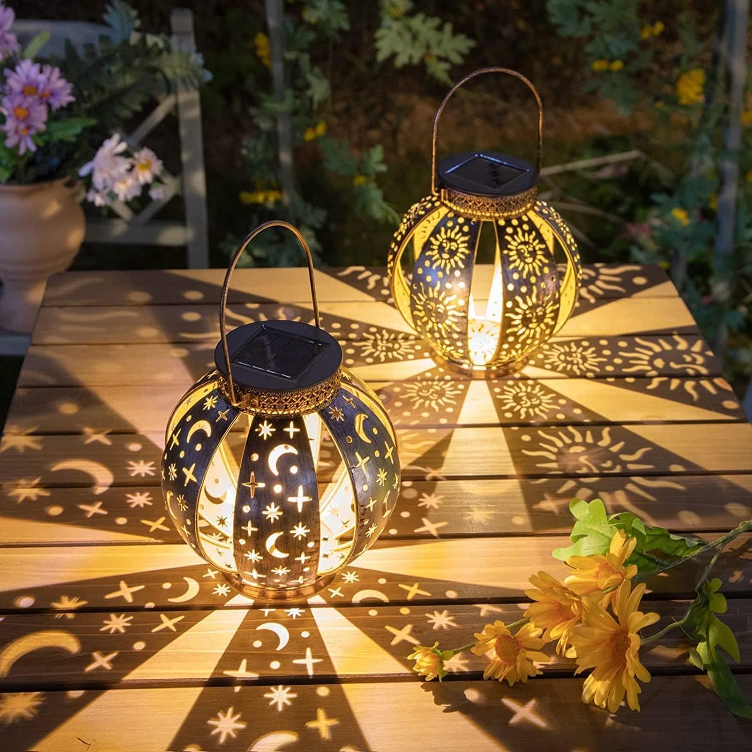 Solar Lanterns Outdoor Waterproof Solar Lights Outdoor Decorative Retro Metal for Patio Yard Fence Pathway Lawn Walkway Table Christmas 2 Pack…