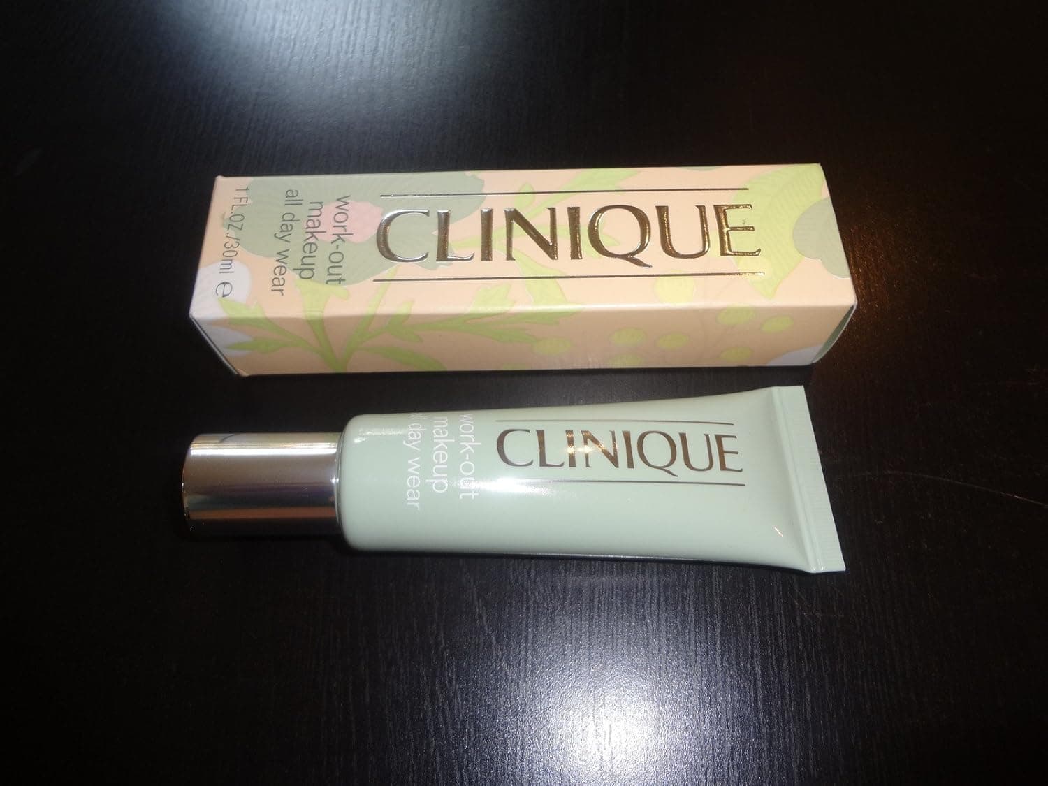 Clinique Work Out All Day Makeup - #04 Bisque for Women 1 Oz