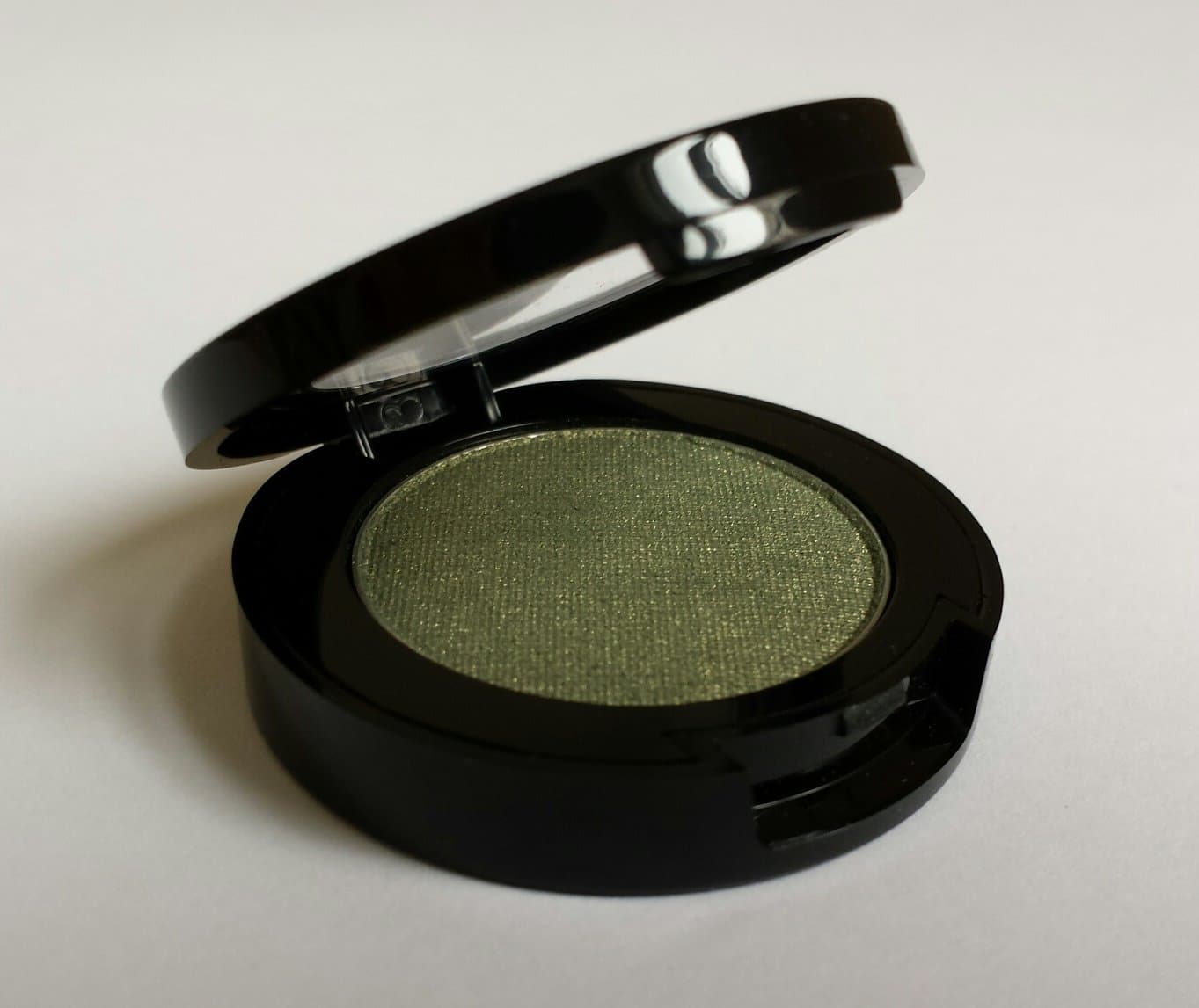 Jolie Mineral Eye Shadow - Hypoallergenic - Jade