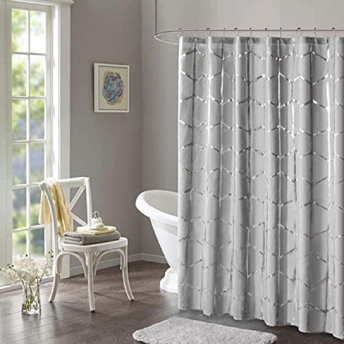 Intelligent Design Raina Shower Curtain Printed Geometric Metallic Machine Washable Modern Home Bathroom Decorations, 72 in x 72 in, Grey